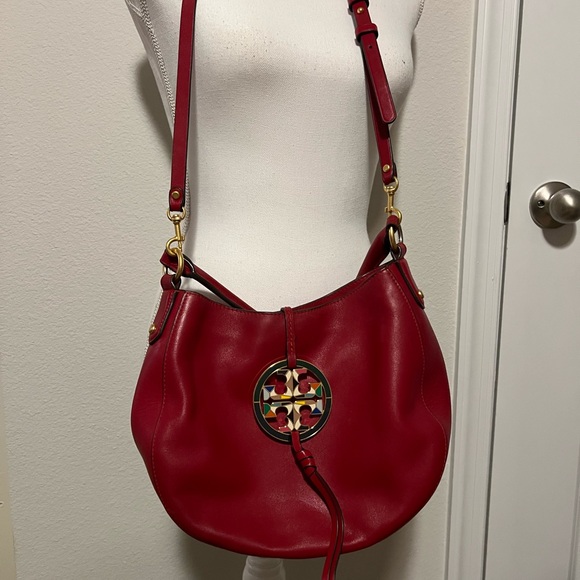 Tory Burch McGraw Dragonfly Hobo Bag Red - Picture 2 of 9